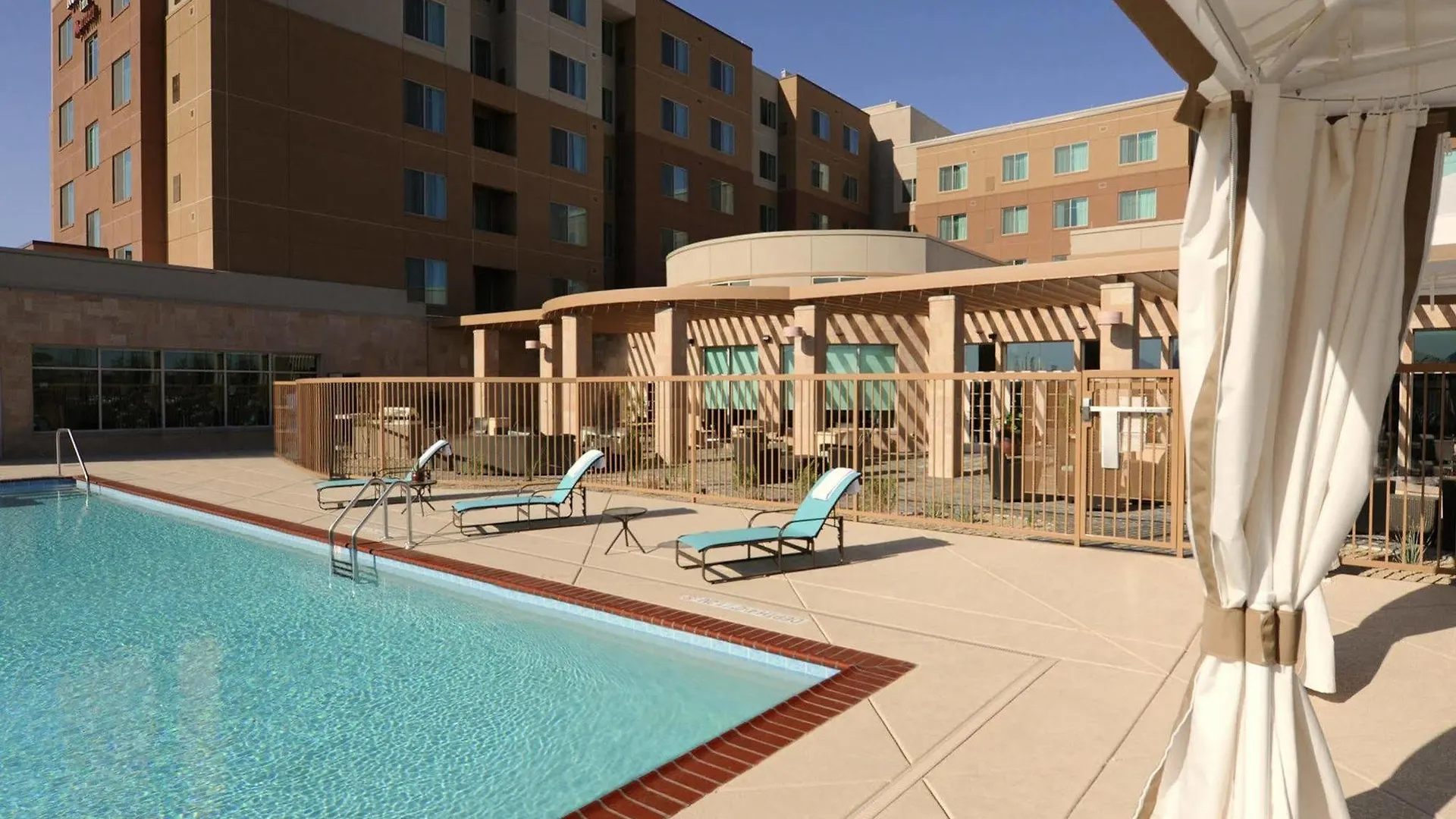 Residence Inn Phoenix Desert View At Mayo Clinic Otel